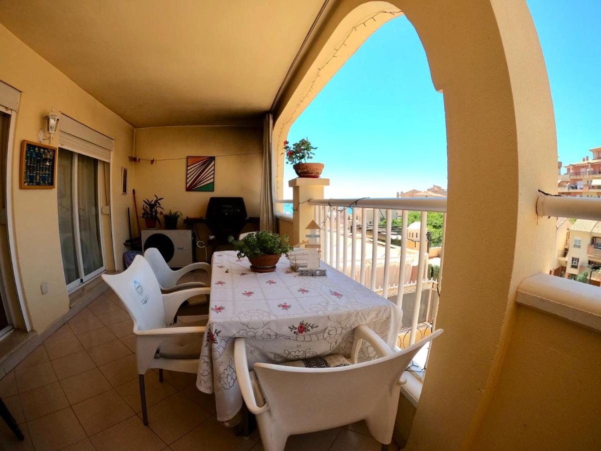 Room With Sea And Mountain Views Habitacion En Piso Compartido Para 1 O 2 Personas Benalmádena Esterno foto